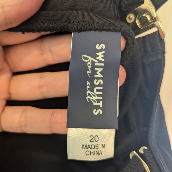 NWT Swimsuits For All Plus Sz 20 Ruched Underwire One Piece black flora Swimsuit - Picture 7 of 13